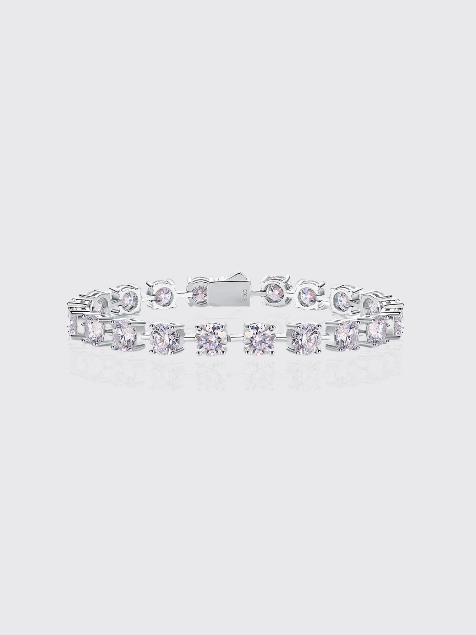 65mm Moissanite 1 Karat Time Bracelet 1 Karat 19cm