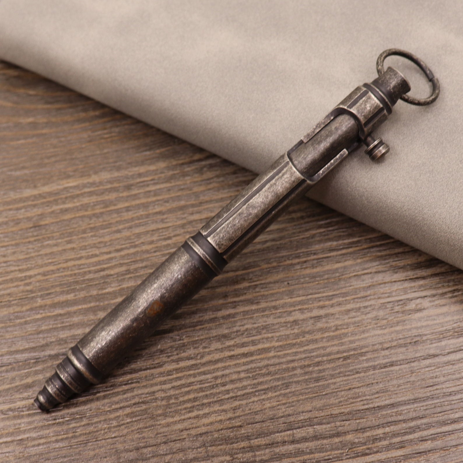 Retro Pure Copper Bolt Type Metal Tactical Pen Imitation Brass Tactical Pen
