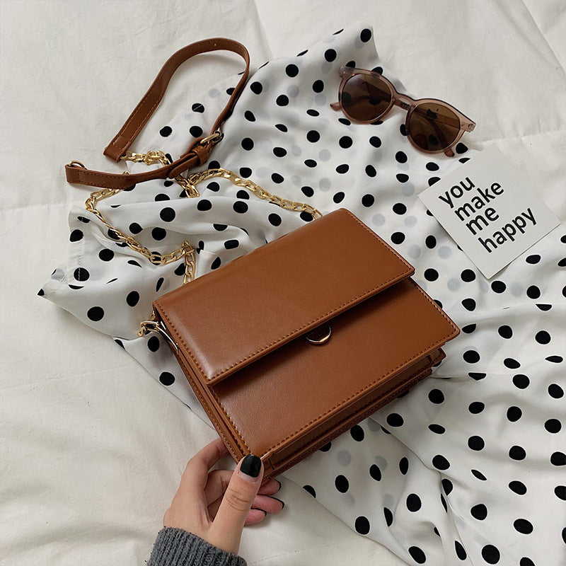All-match chain shoulder messenger bag brown