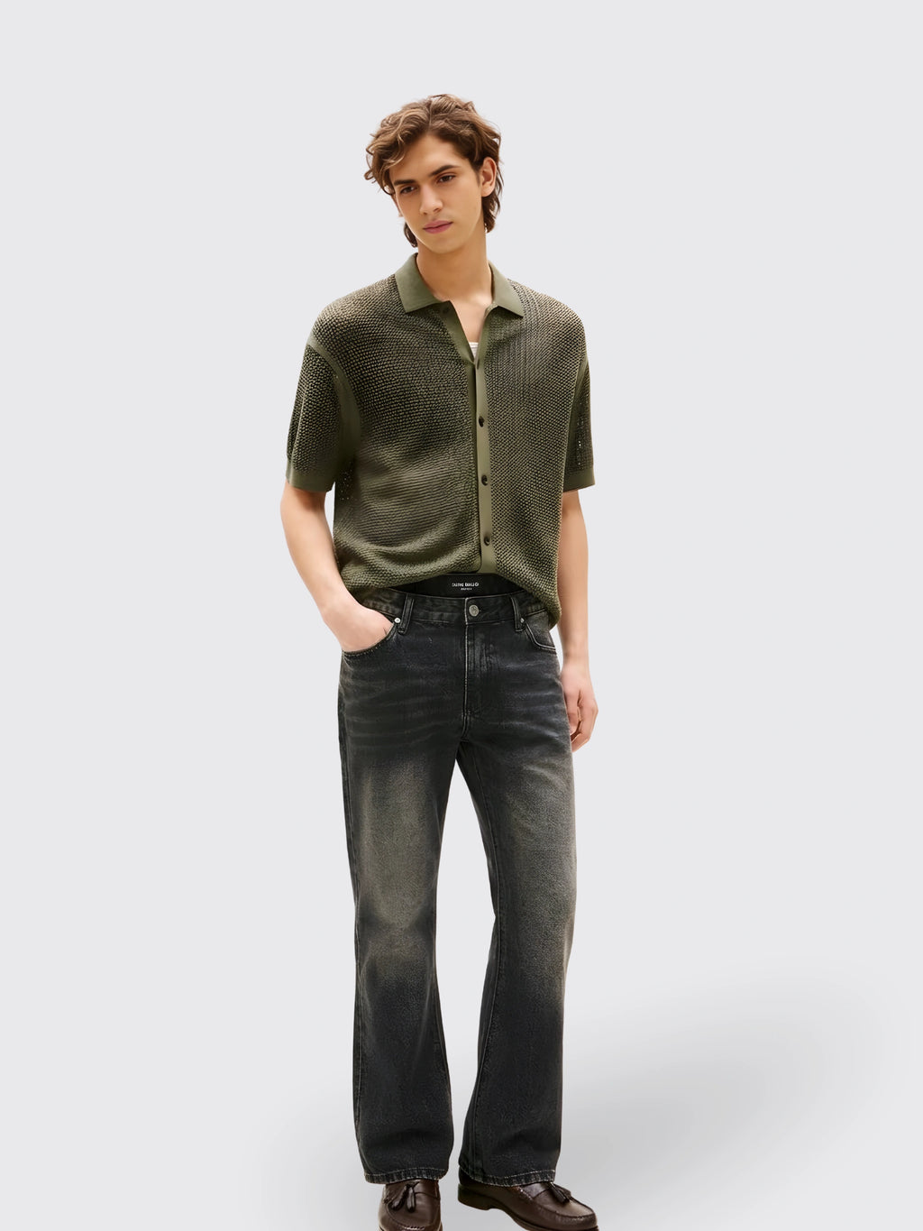 Fashionable Denim Pants For Men