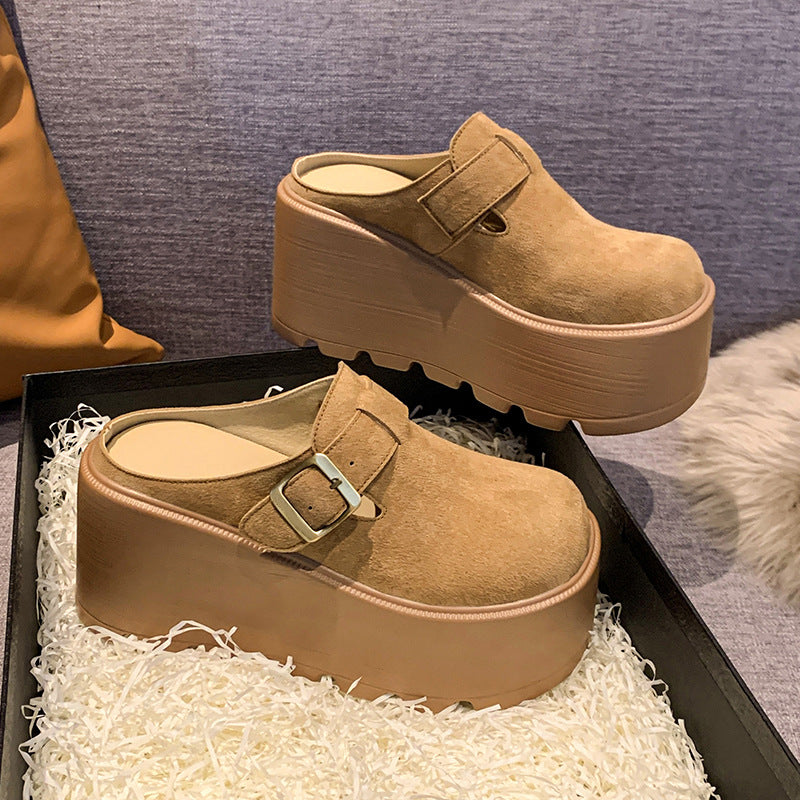Wedge-toe Closed-toe