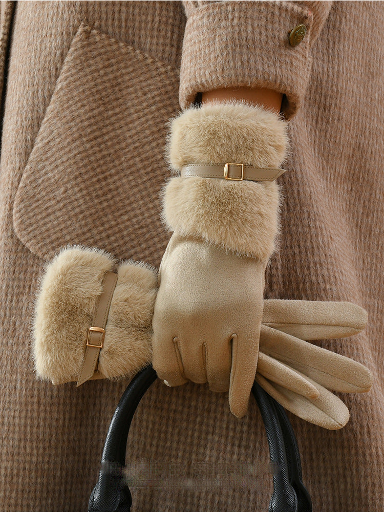 Driving Gloves With A Fleece Lining For Extra Warmth And Insulation Apricot