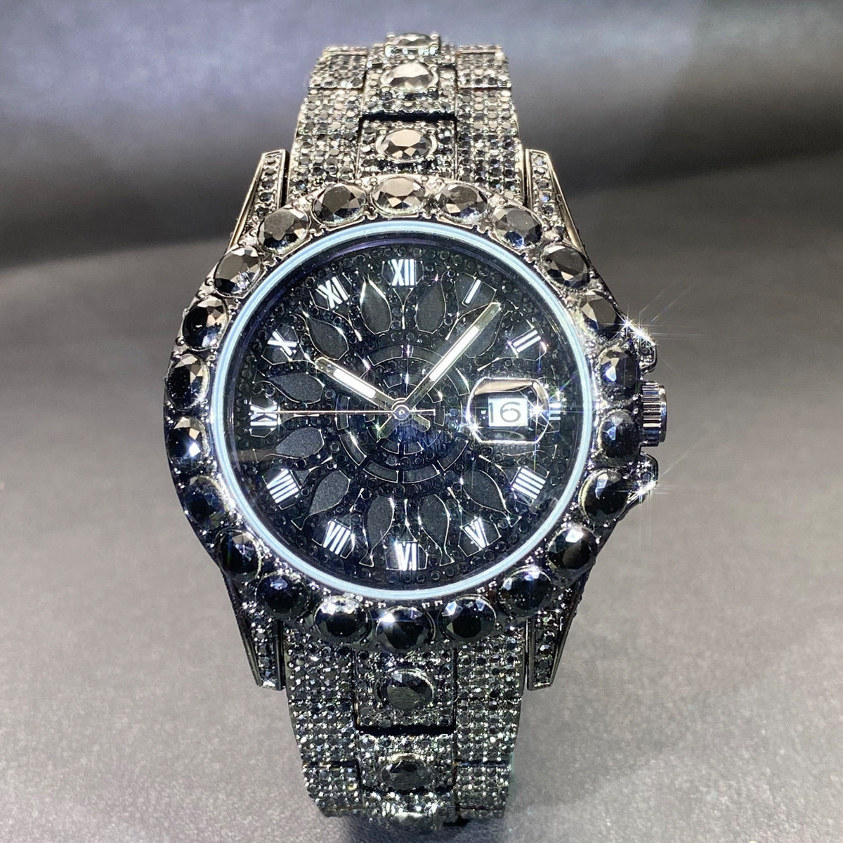 Men's Watch High-end, Fully Diamond-encrusted, Ultra-glitzy Black
