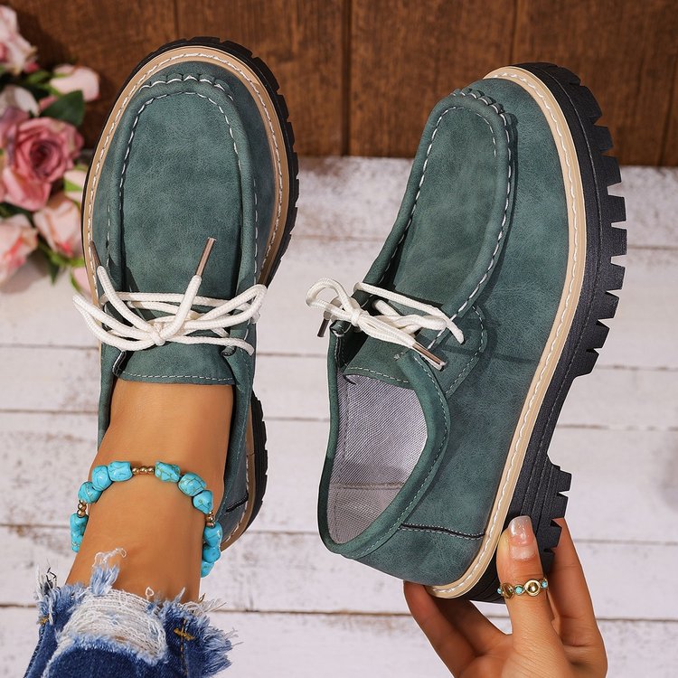 Lace-up British-style Loafers