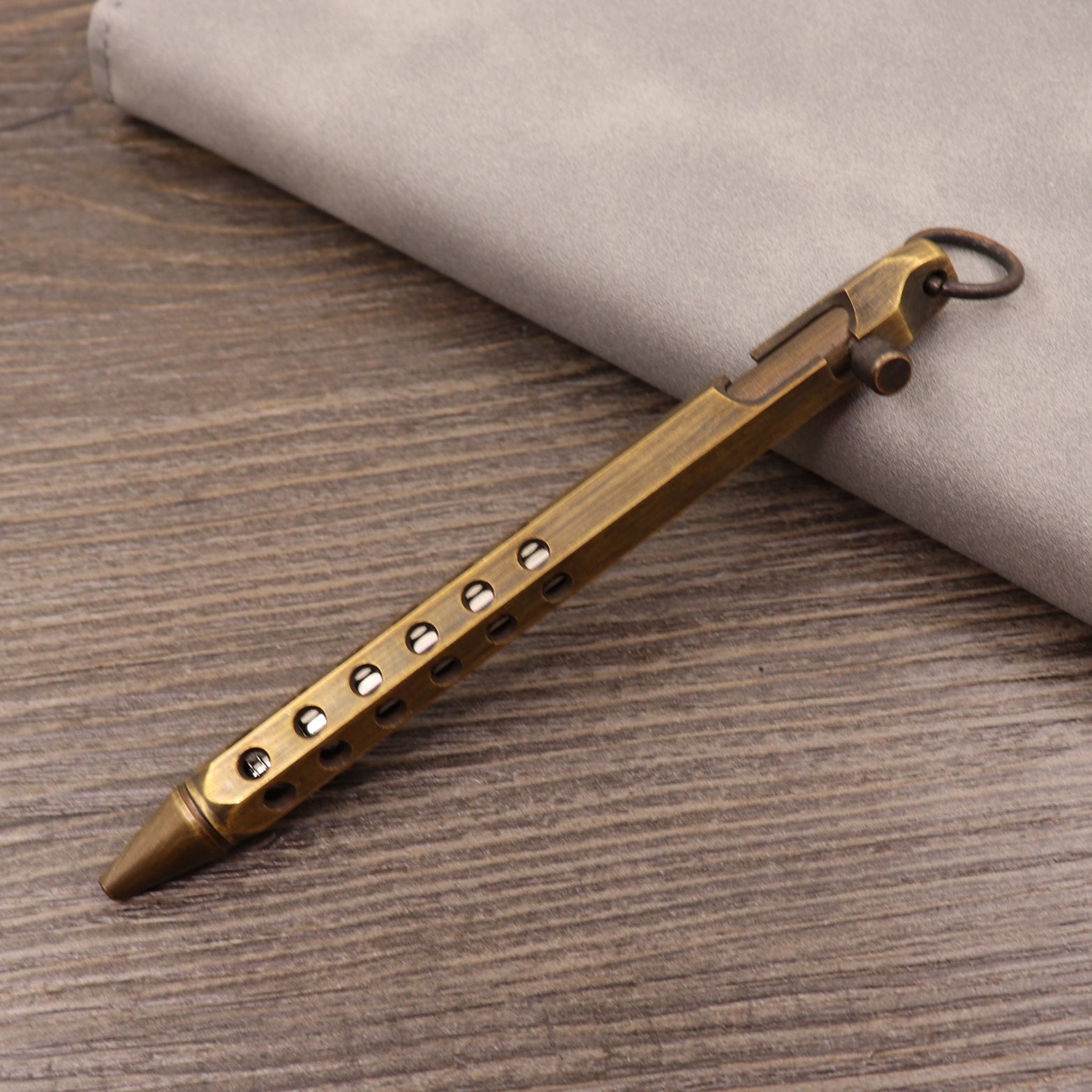 Retro Pure Copper Bolt Type Metal Tactical Pen Retro Color With Hole
