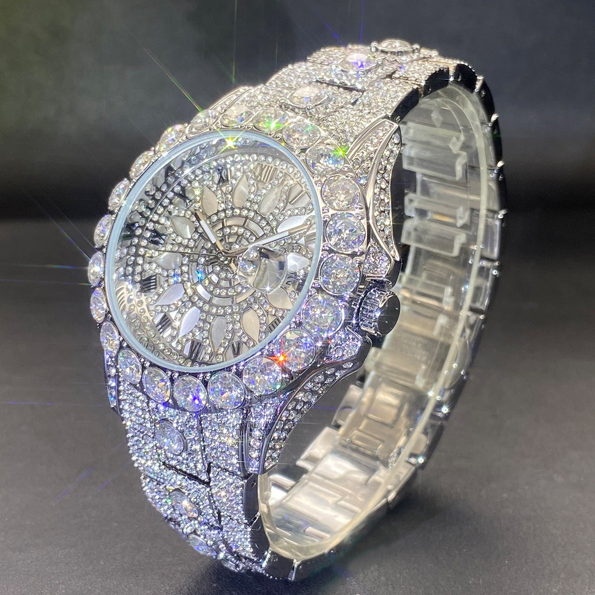 Men's Watch High-end, Fully Diamond-encrusted, Ultra-glitzy