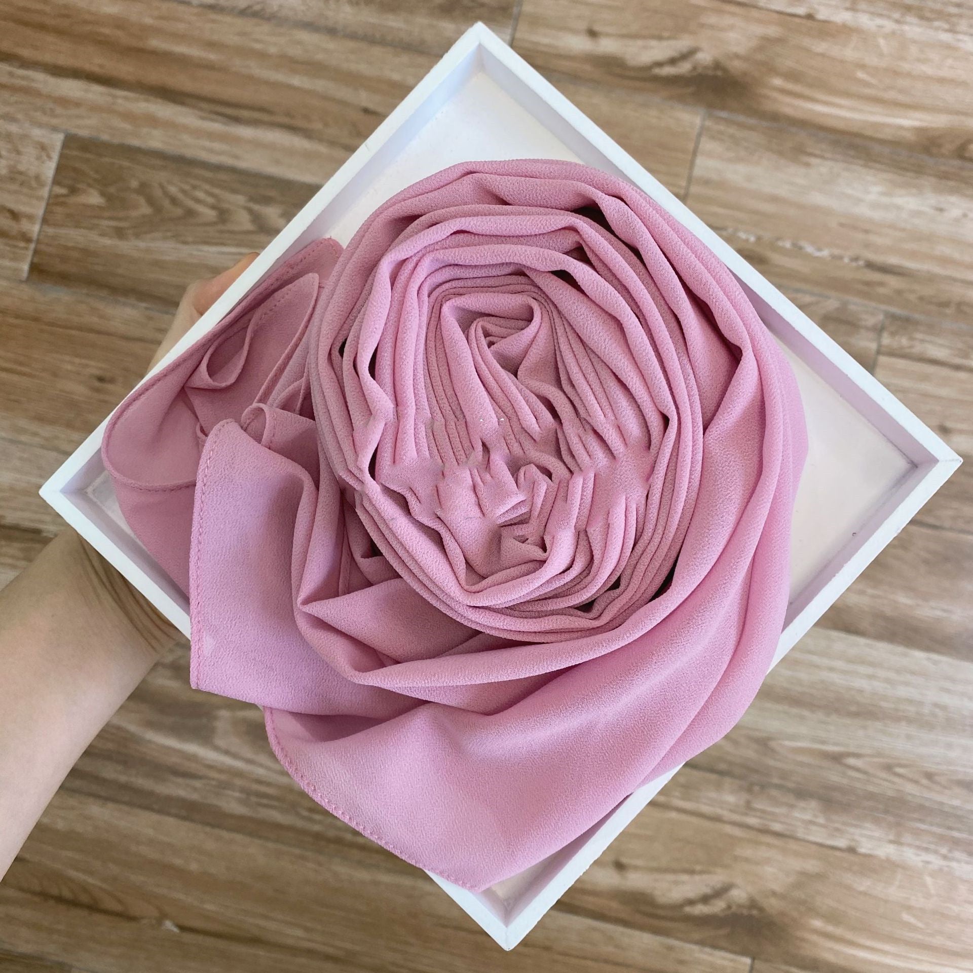 Women's Hijab Solid Pearl Chiffon Scarf Dianthus