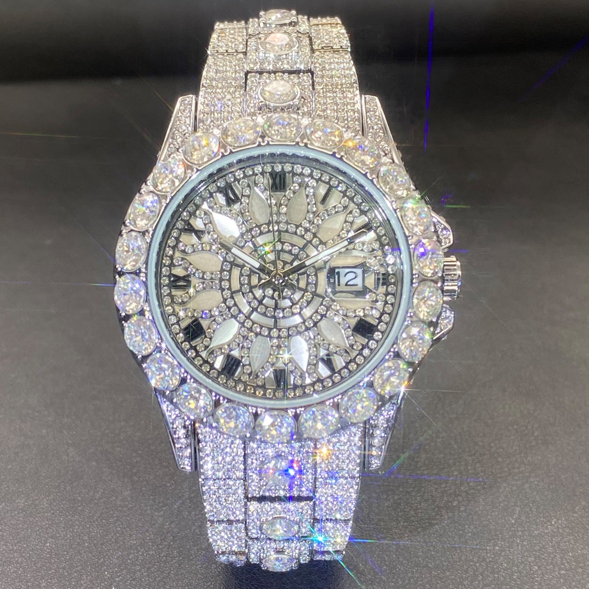 Men's Watch High-end, Fully Diamond-encrusted, Ultra-glitzy Silver