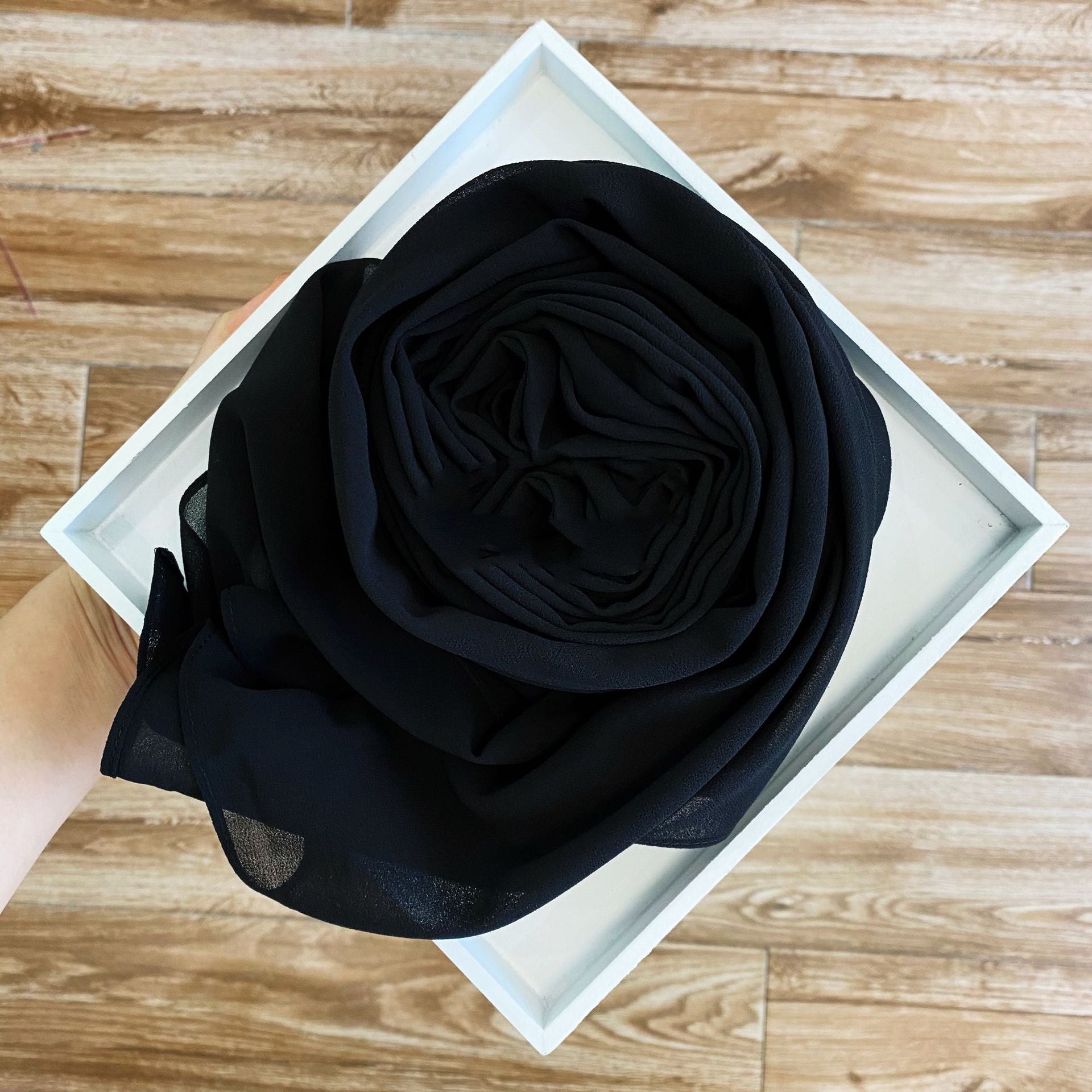 Women's Hijab Solid Pearl Chiffon Scarf Classic black