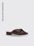 Soft-leather Low-heeled Sandals Brown 34