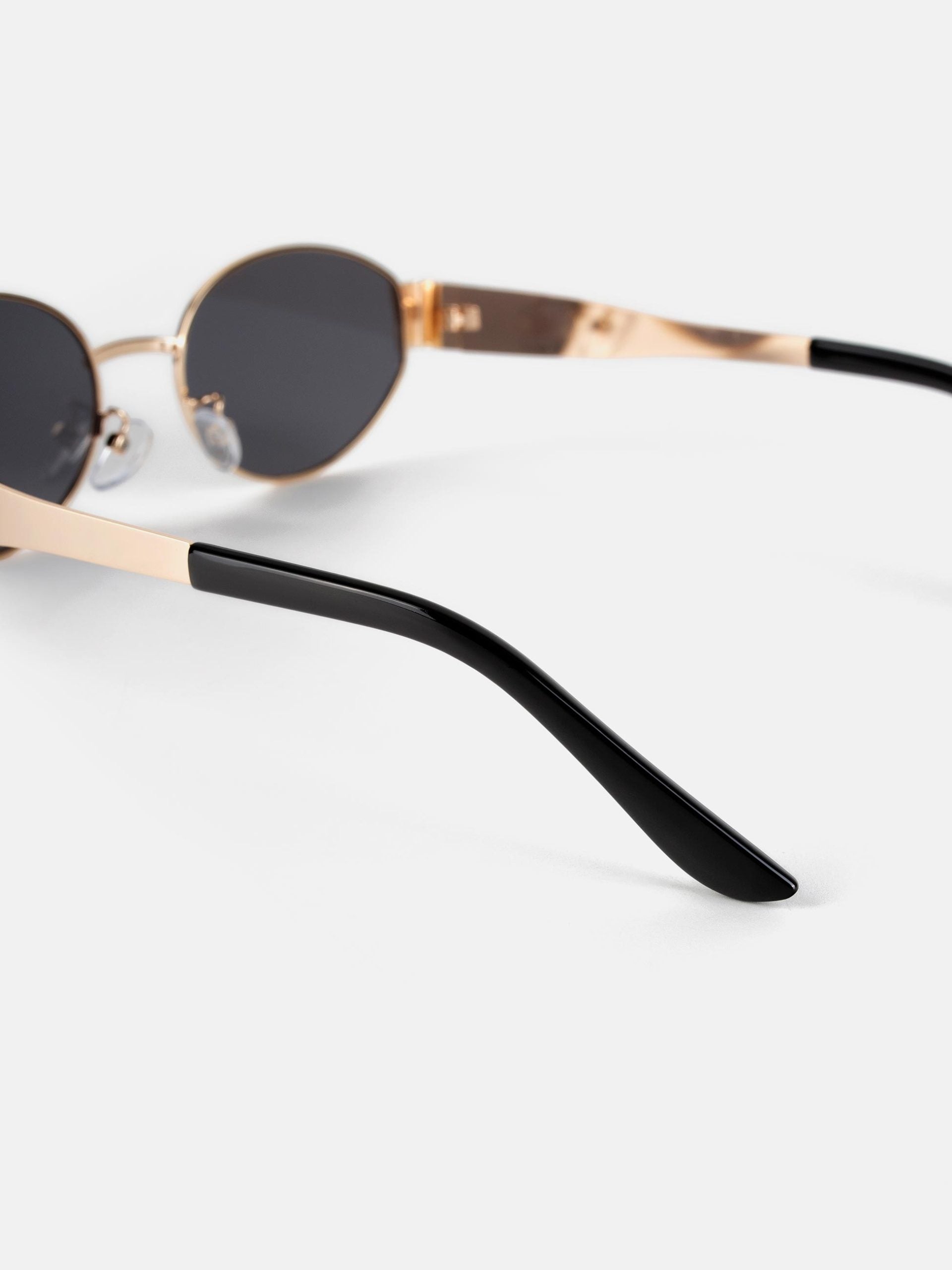 New Retro Oval Frame Glasses